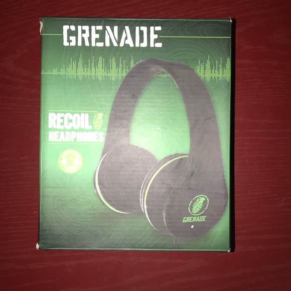 Grenade Recoil Headphones - Picture 4 of 6